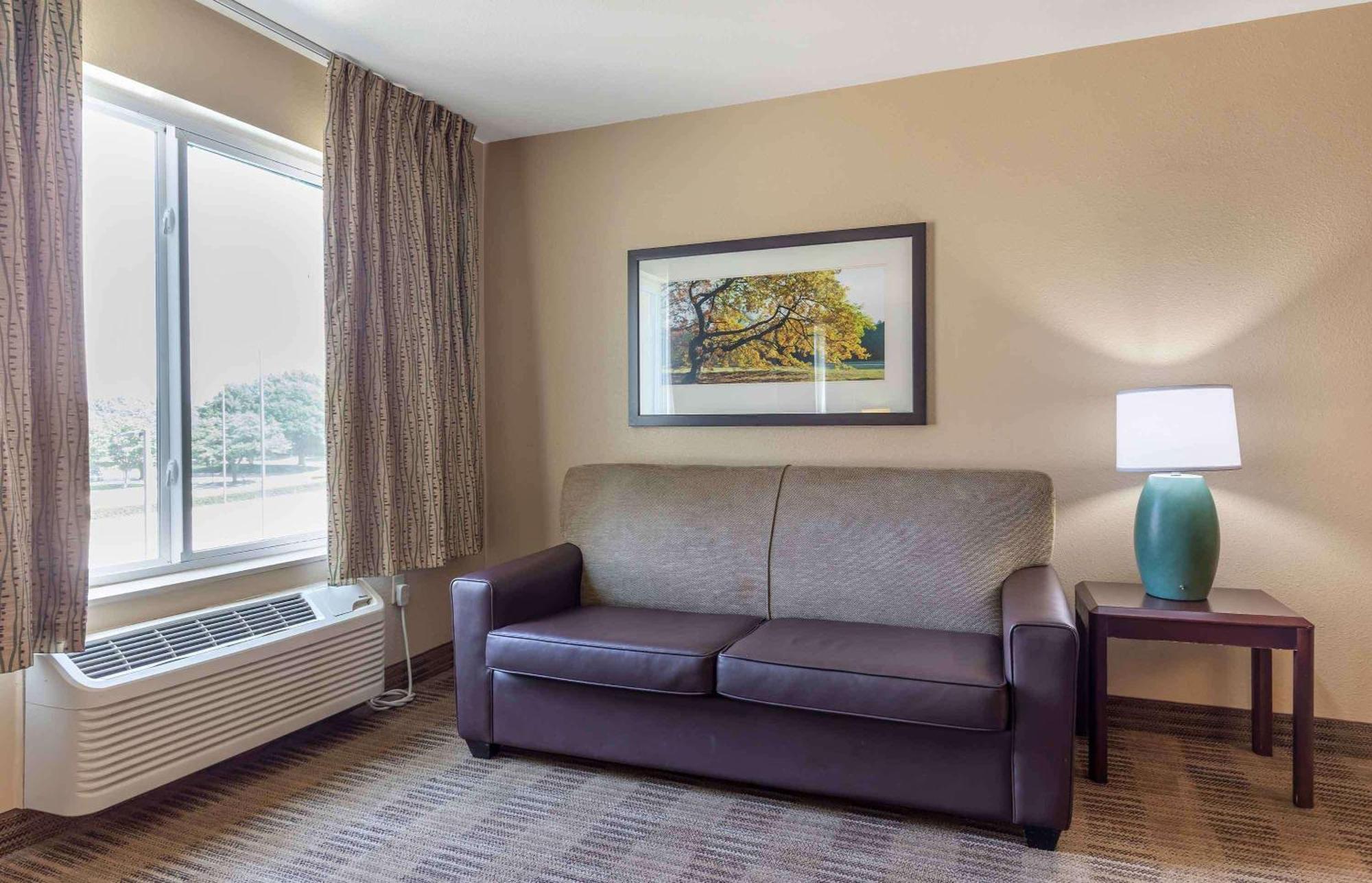 Mainstay Suites Washington Dulles Airport Chantilly Exterior photo
