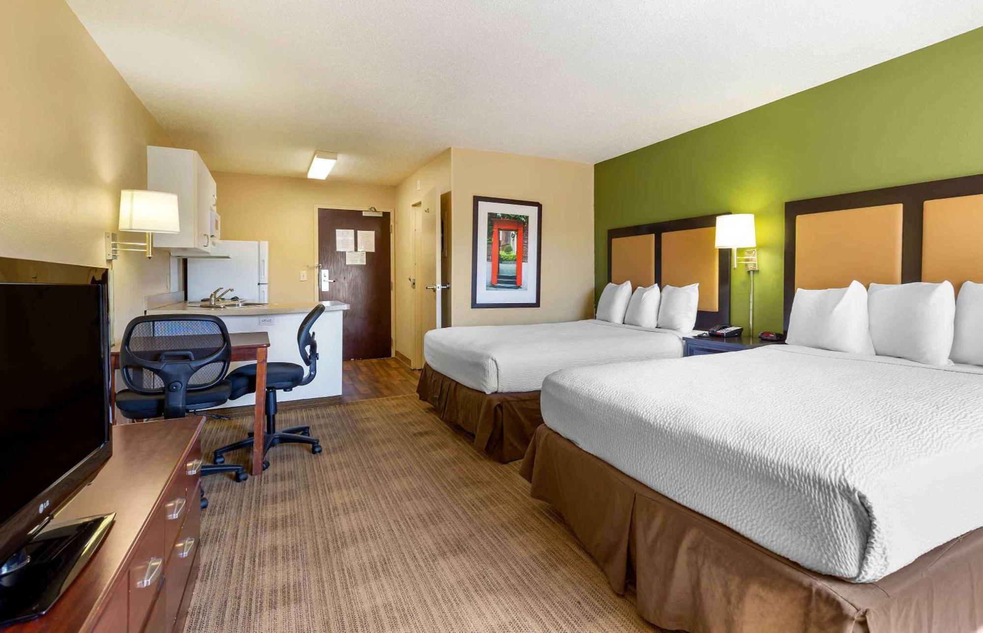 Mainstay Suites Washington Dulles Airport Chantilly Exterior photo